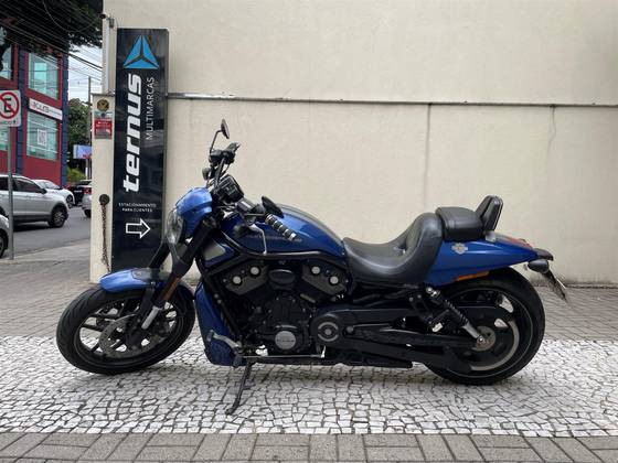 HARLEY-DAVIDSON NIGHT ROD SPECIAL 
